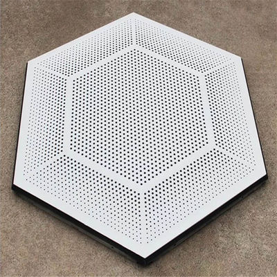 462x462x462x462x462x462 Geperforeerde Aluminium Metalen Plafond Zeshoekige Plafondtegel Met Witte Kleur