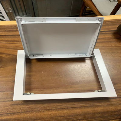 600*600 Hangend plafondtoegangspaneel Push Lock voor plafondwand