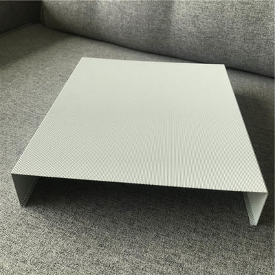 50x150 Aluminium Metalen Plafond Ultra Micro Perforatie U Baffle Plafond