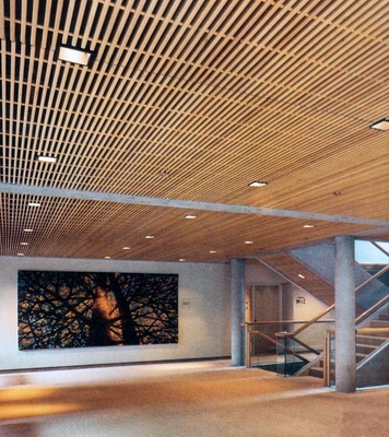 Van het het Schotmetaal van aluminiumu het Plafondtegels die Decoratieve Klantgerichte 300mm Breedte bouwen