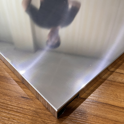 600x600 mm aluminium metalen plafond niet-perforatie geanodiseerd half spiegel aluminium haak op paneel