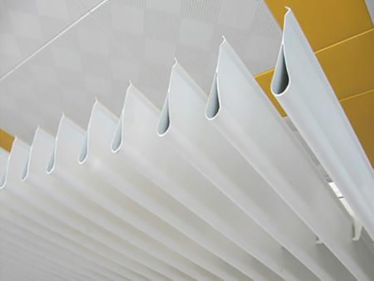 25Bx150H Aluminium Metaal Plafond Dikte 0.7mm Druipend Baffle Plafond