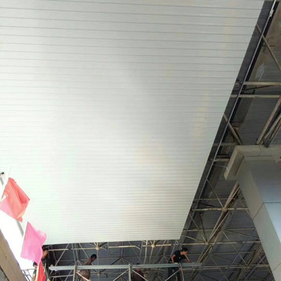 Het Plafond van de het Aluminiumc Strook van de brandweerstand voor winkelcomplexdecoratie